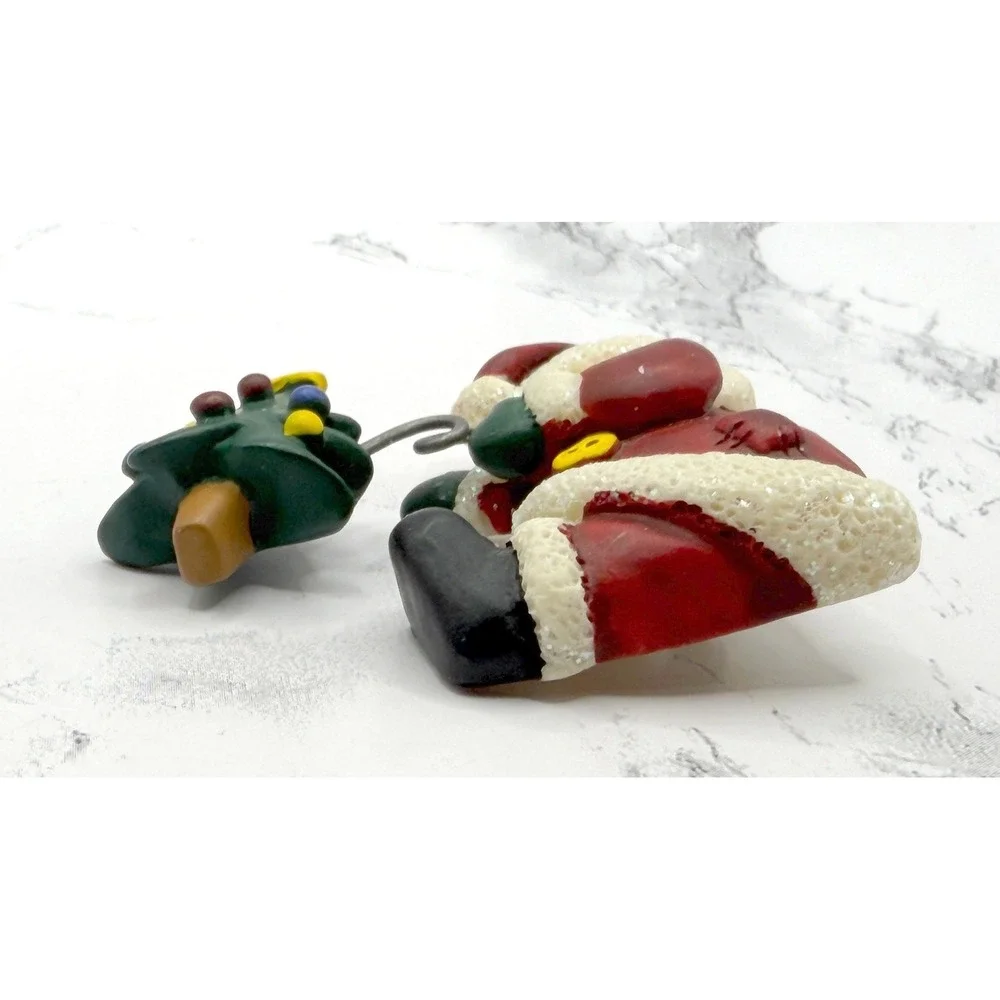 Vintage Style Santa‎ Claus Christmas Tree Brooch Enamel Holiday Pin